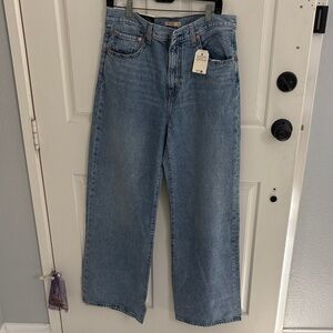 Women’s Levi’s ribcage wide jeans